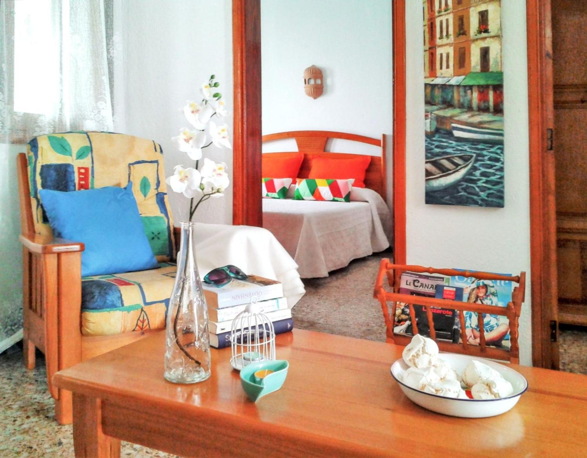 Вилла Cozy House In El Golfo + Terrace Экстерьер фото