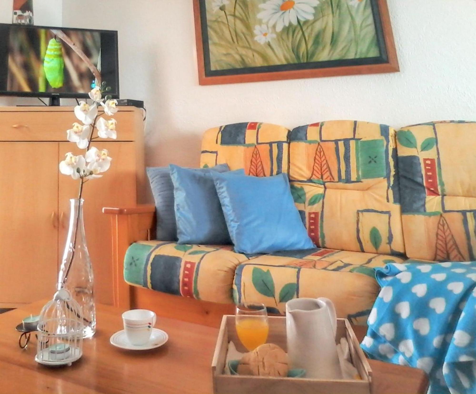 Вилла Cozy House In El Golfo + Terrace Экстерьер фото
